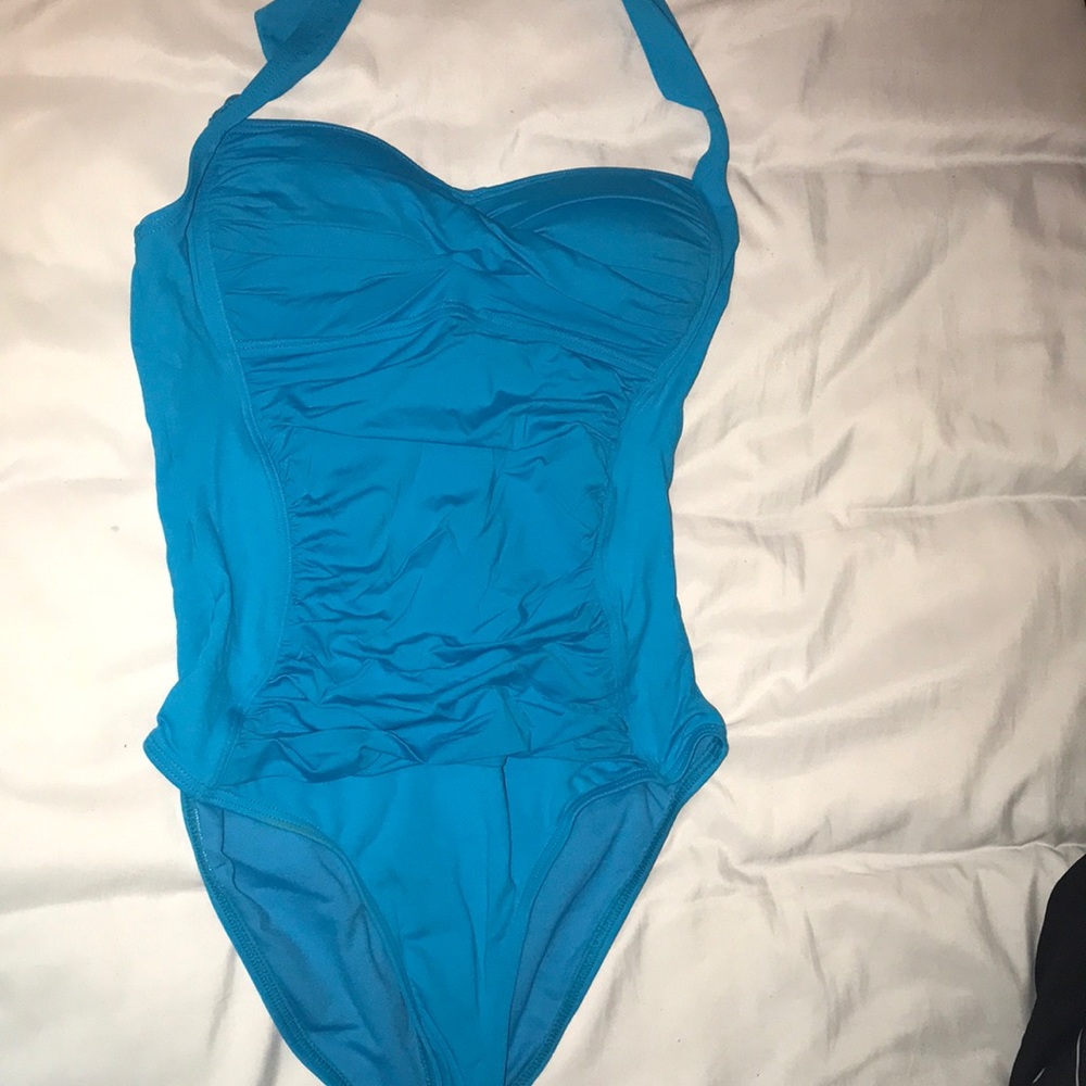One piece Swimsuit
